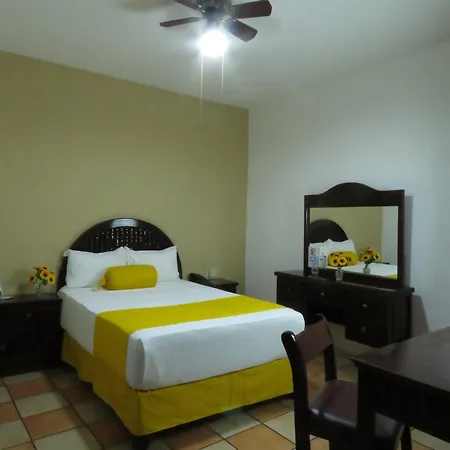 Hotel Los Girasoles Tepic Extérieur photo