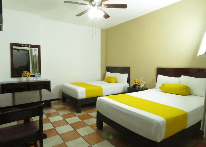 Hotel Los Girasoles